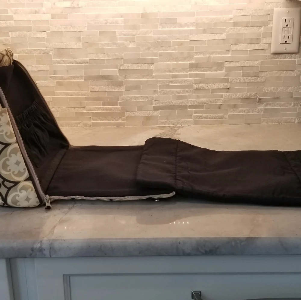Petunia Pickle Bottom Convertible Diaper Bag Backpack EUC Neutral Brown & Cream